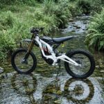 Surron Light Bee 72V 10KW Electric Dirt Bike Hydraulic Brake - Image 5
