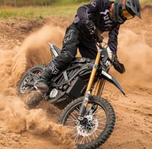 Electric Dirt Bike Surron Ultra Bee HP 74V 21kw Ultra Bee Electric Dirt Bike - Image 6